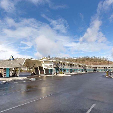 Rosewood Inn & Suites Roseburg Εξωτερικό φωτογραφία
