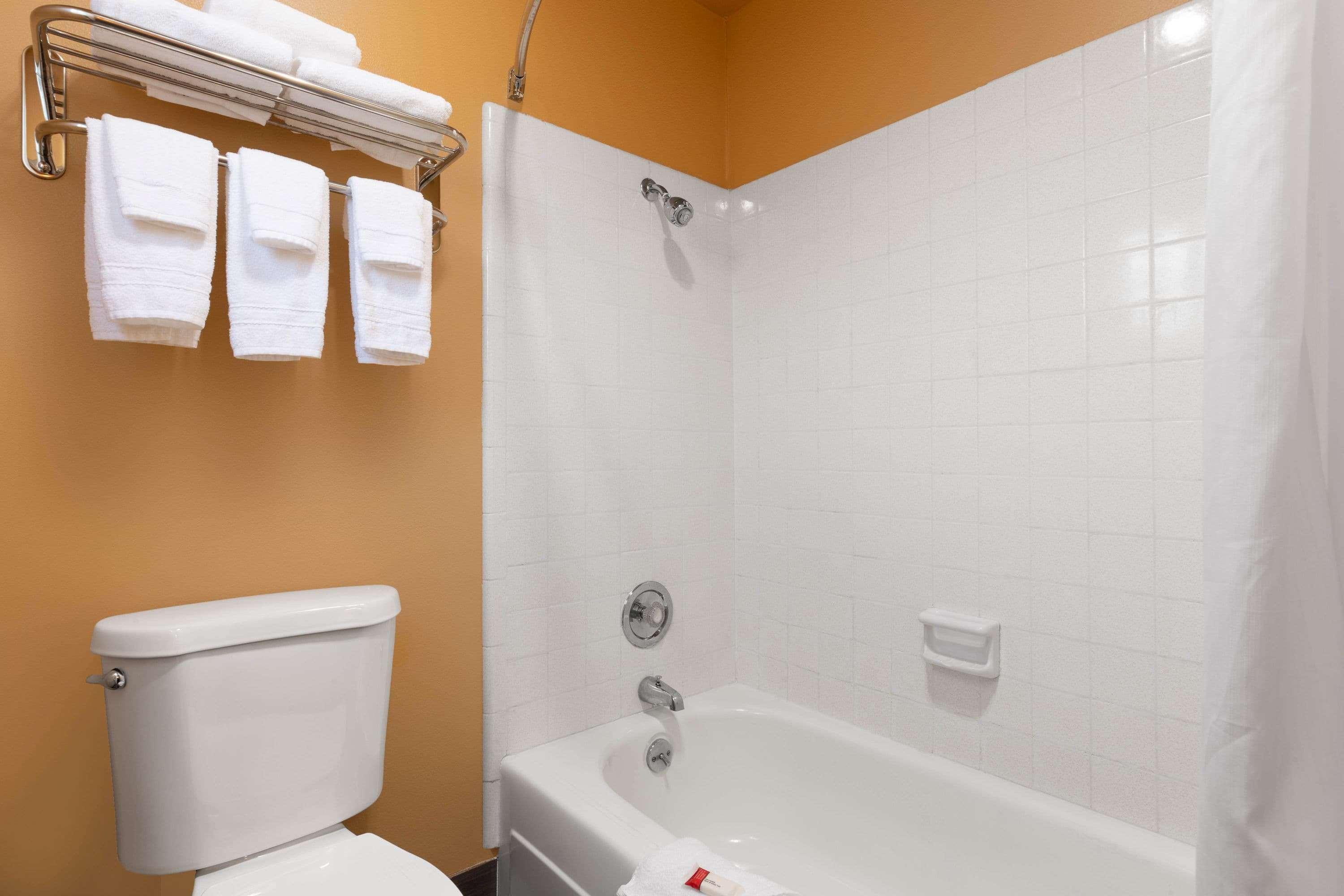 Rosewood Inn & Suites Roseburg Εξωτερικό φωτογραφία