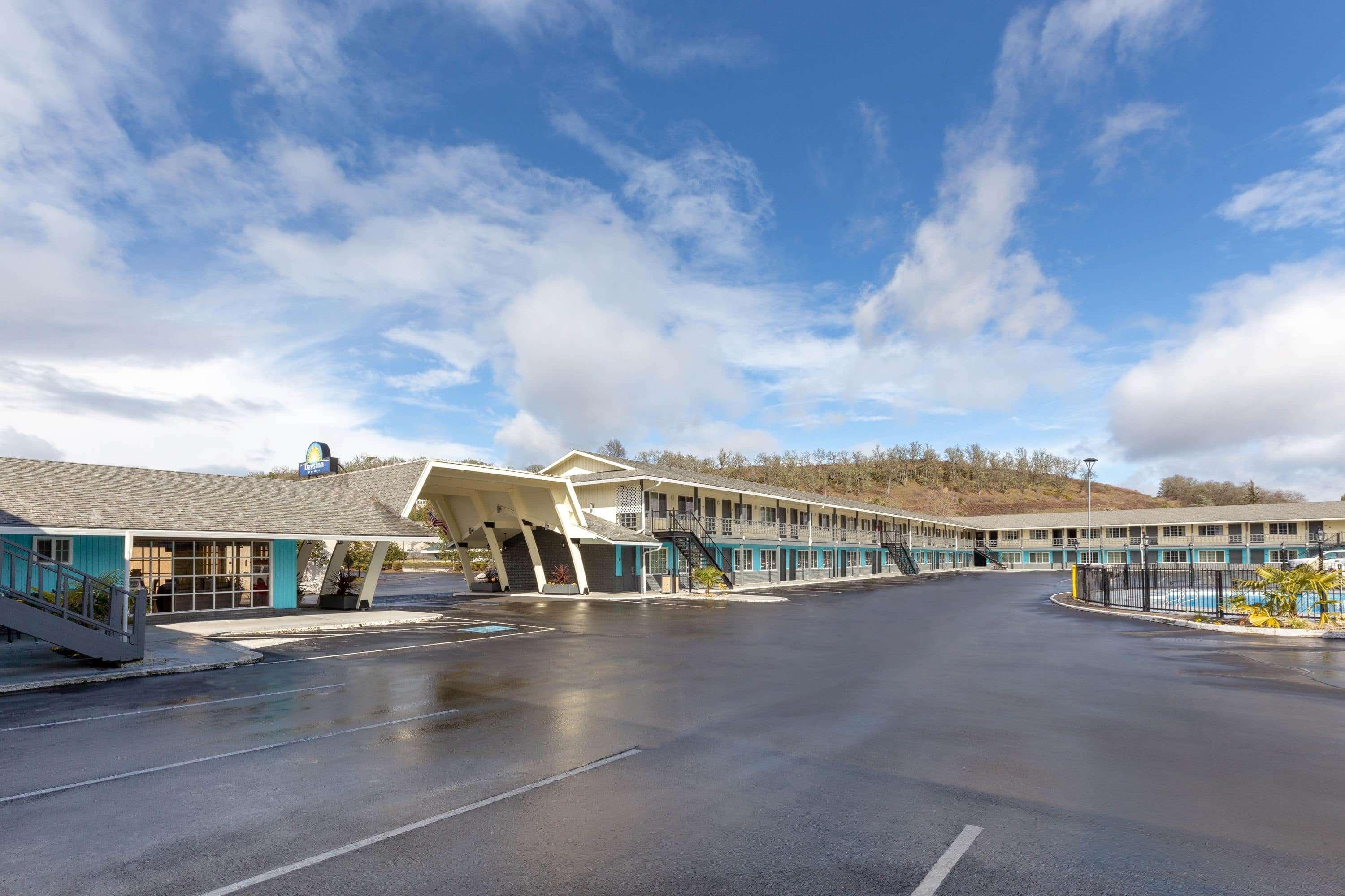 Rosewood Inn & Suites Roseburg Εξωτερικό φωτογραφία