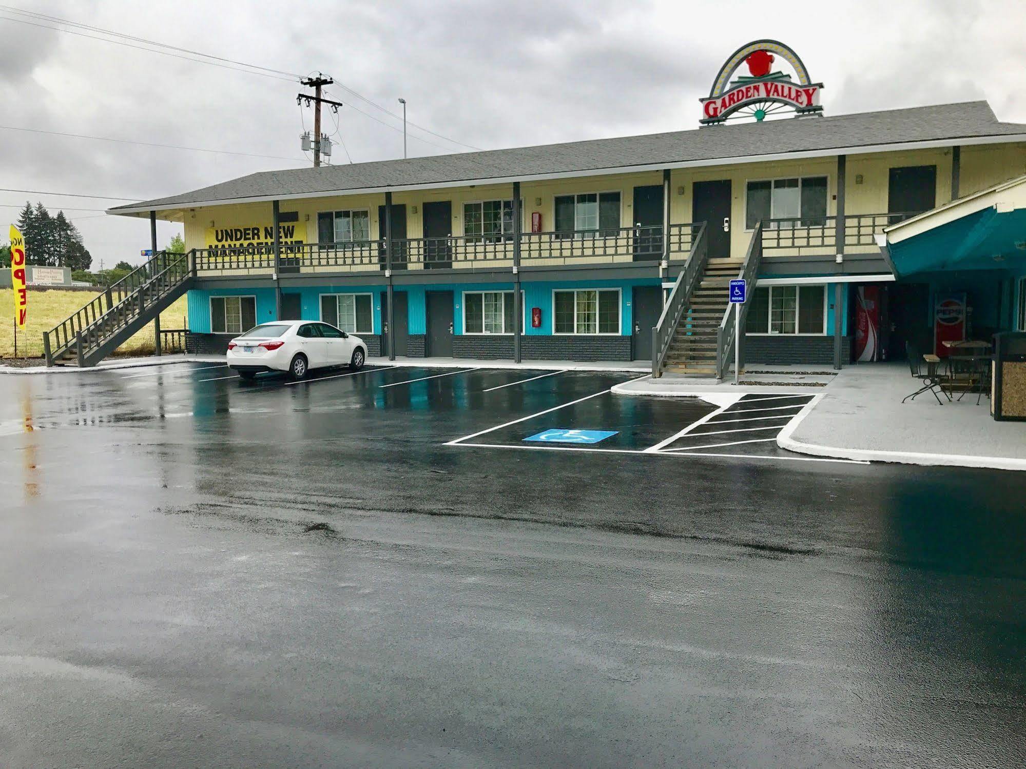 Rosewood Inn & Suites Roseburg Εξωτερικό φωτογραφία