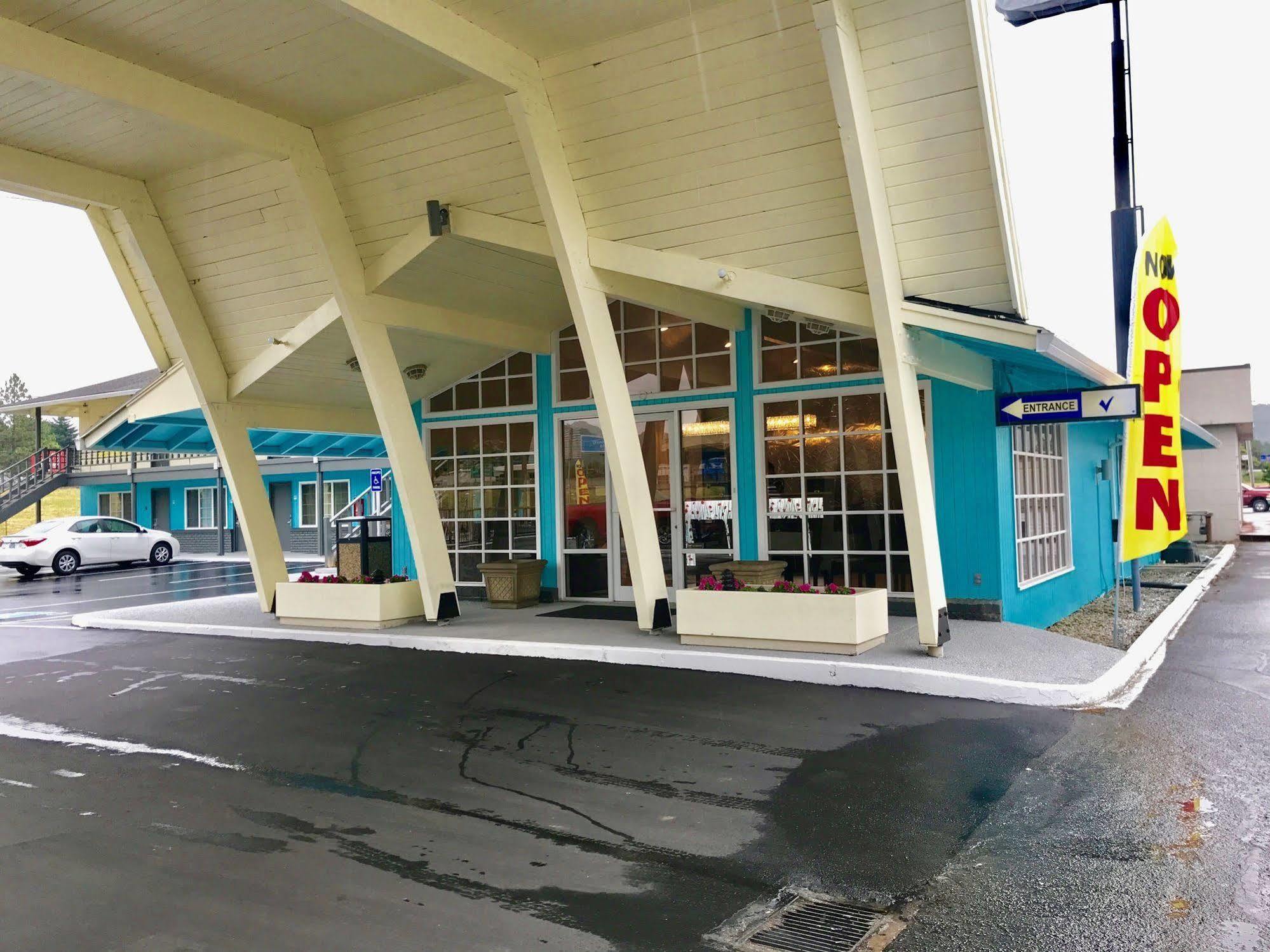 Rosewood Inn & Suites Roseburg Εξωτερικό φωτογραφία
