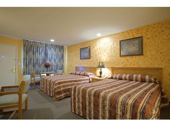 Rosewood Inn & Suites Roseburg Εξωτερικό φωτογραφία